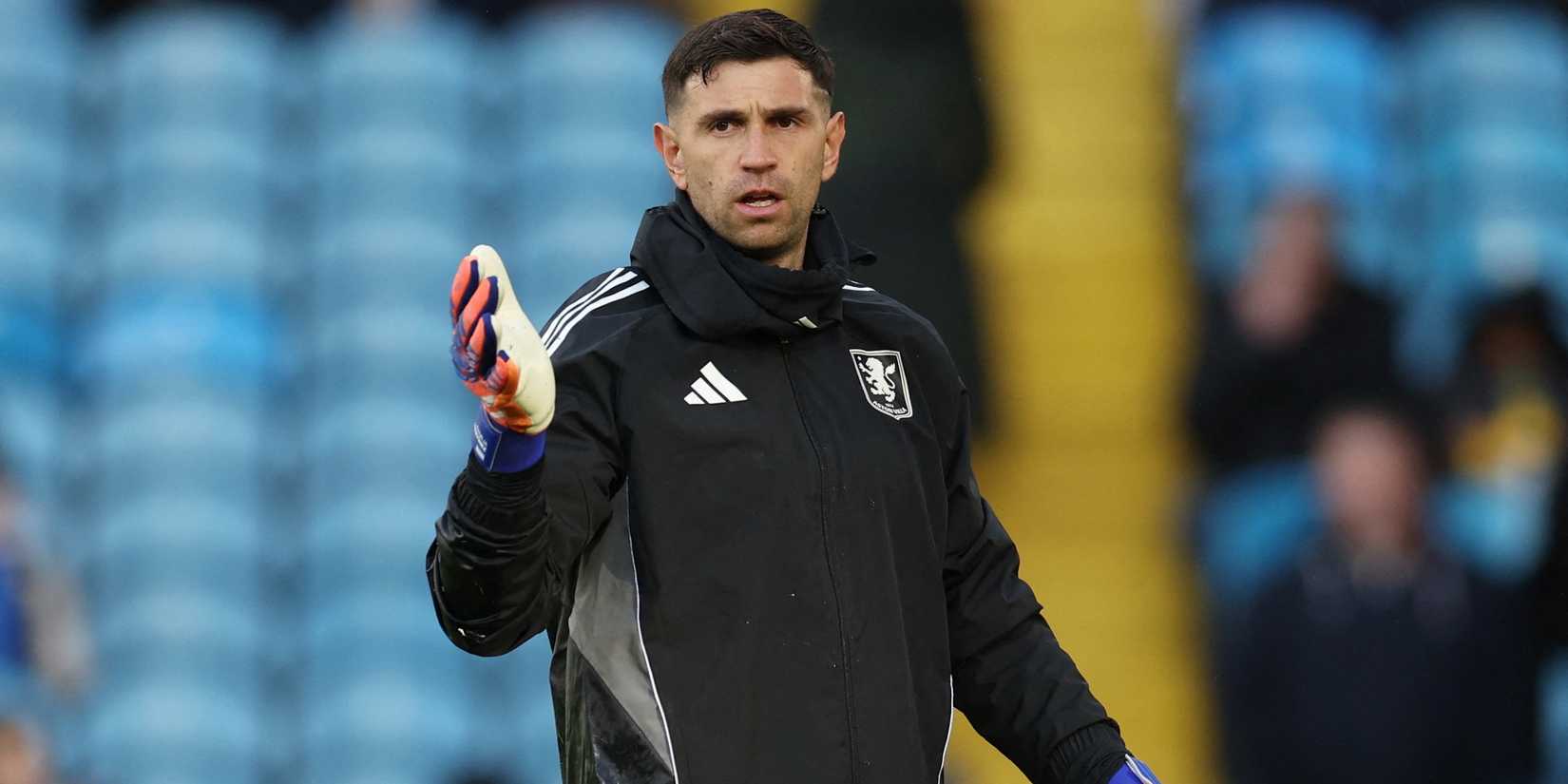 Aston Villa's Emiliano Martinez during the warm up before the match