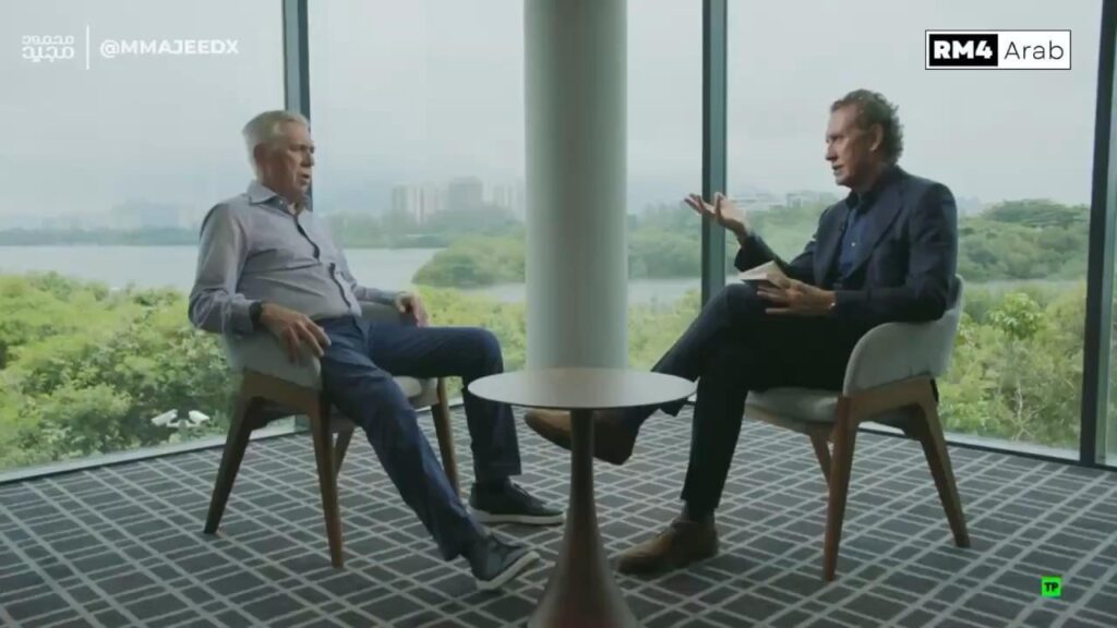 Interviewer to Carlo : Has anything like what happened with Xabi and Vini ever happened to you?