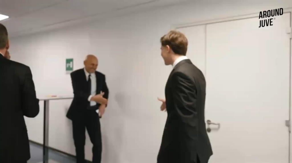 Spaletti : You look great , Yildiz : Thank you mister.