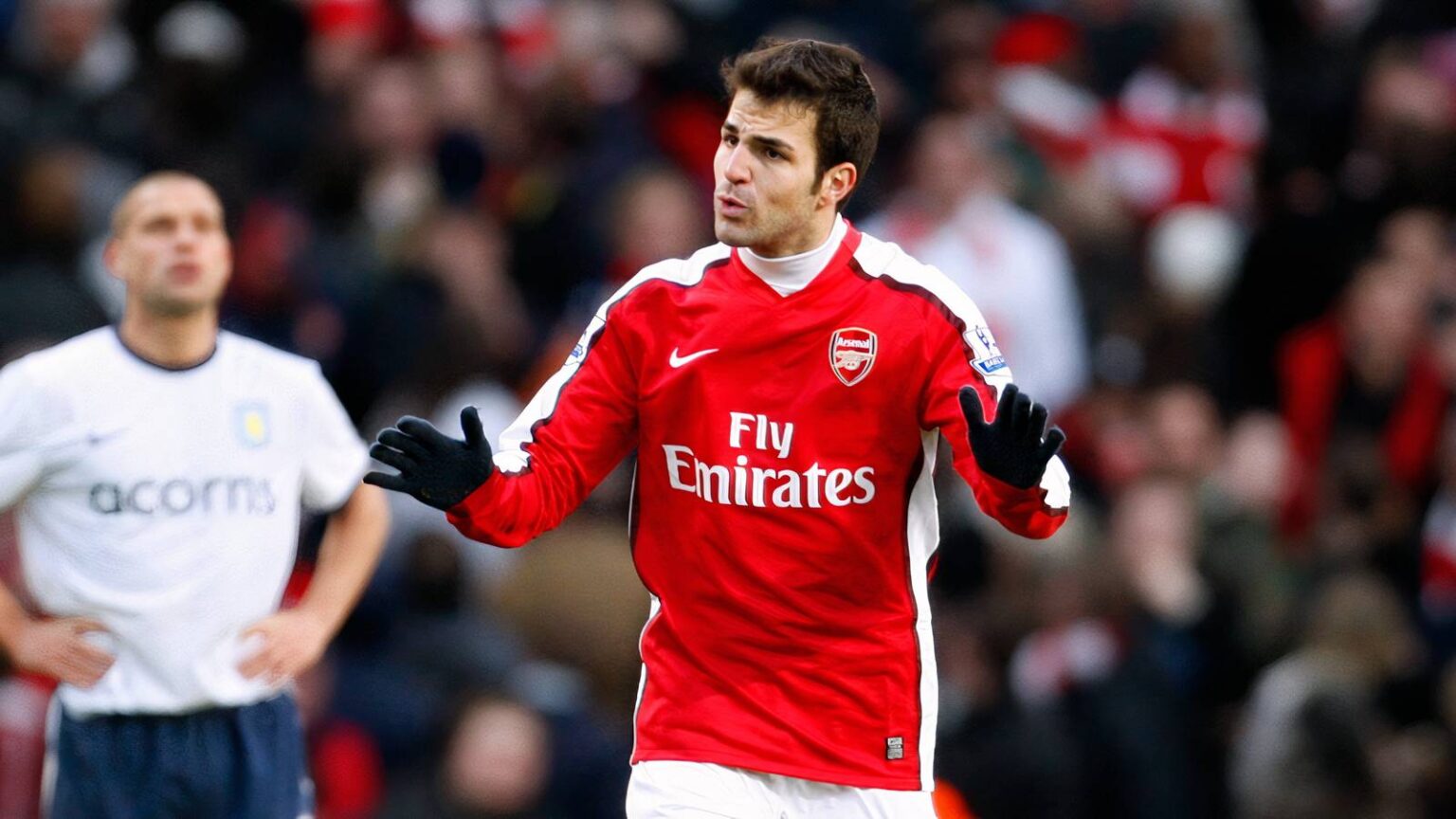 Arsenal must cash in on £30m star who Wenger said was like "a young Fabregas"
