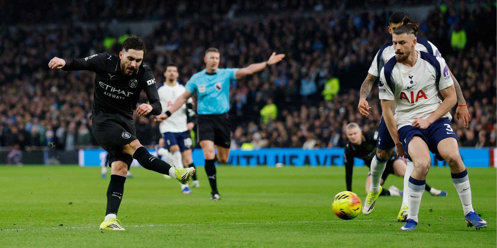 Cherki-Dragusin-Spurs-Man-City