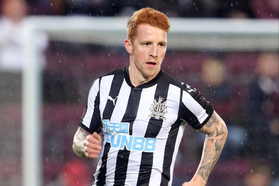 Jack Colback playing for Newcastle