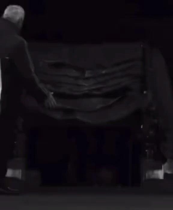 OTD 8 years ago, Cristiano captained Real Madrid for the last time.He wore the armband 101 times for us.We never lost a single game in those matches.