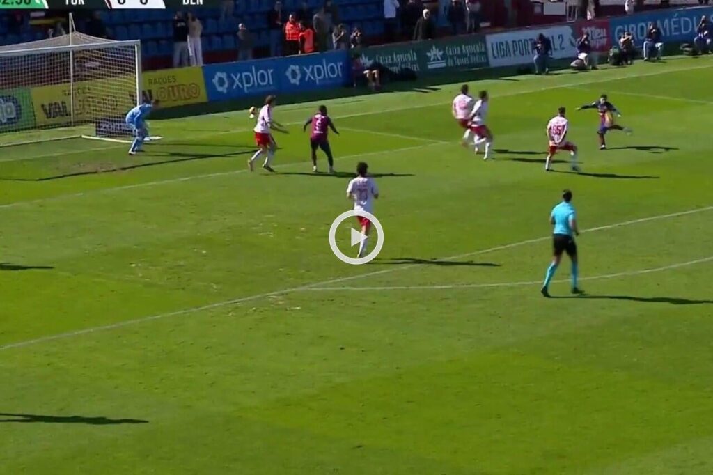 Toreense - Benfica B - 11h - Sporttv 1