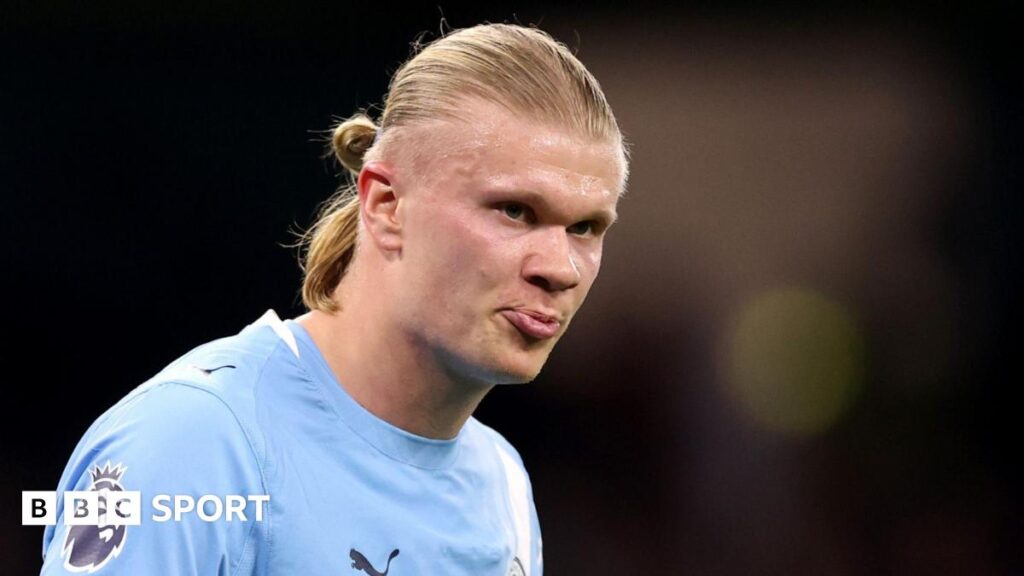 FPL talking point: Stick or twist with Erling Haaland? FPL talking point: Stick or twist with Erling Haaland?