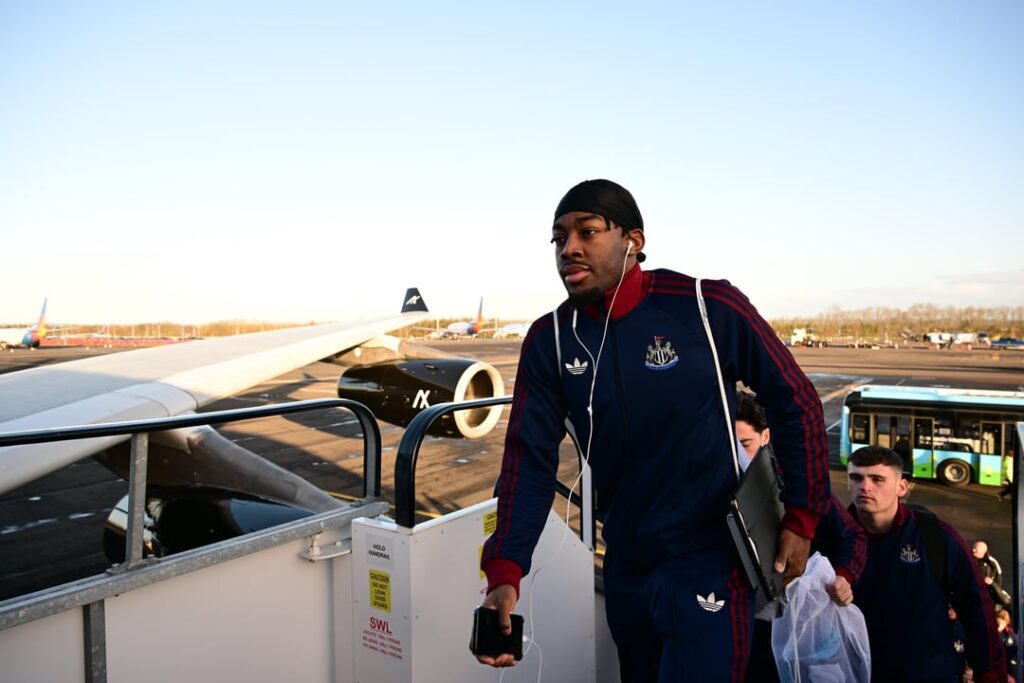 Can’t believe how crazy good this jacket looks like. NCL ➡️ GYD