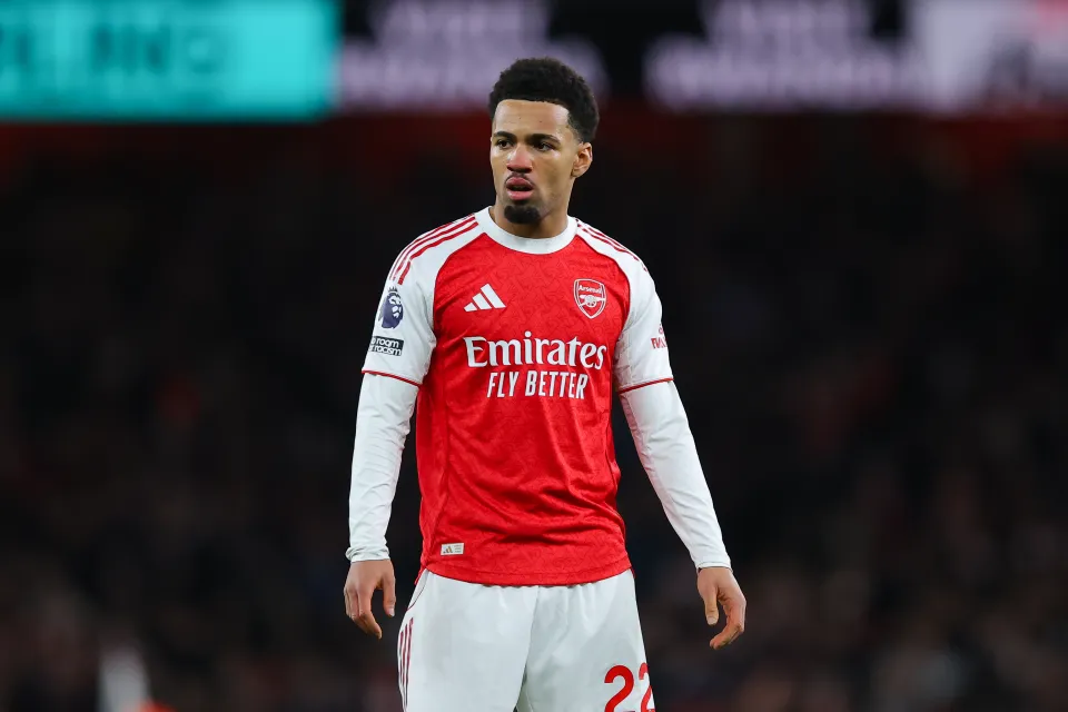 Ethan Nwaneri looks on during Arsenal's clash with Tottenham Hotspur