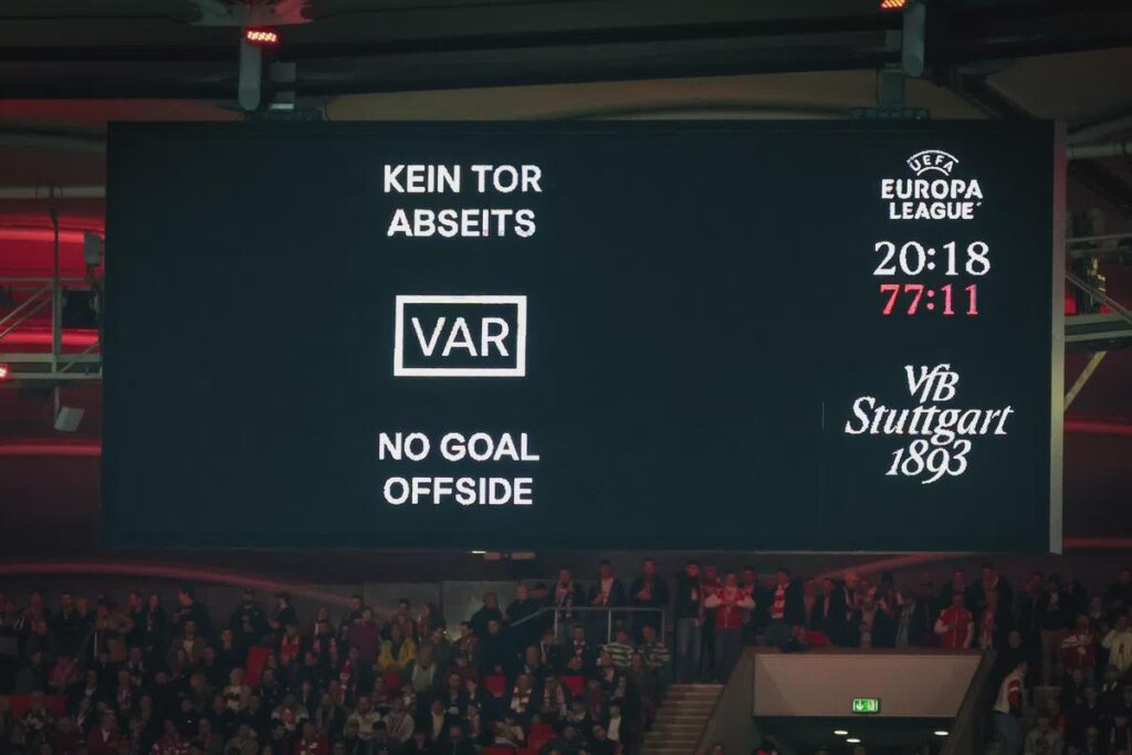 Nieuwe spelregels aanstaande: VAR krijgt meer macht