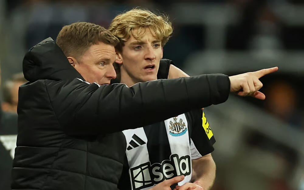 Eddie Howe asked why Newcastle players are continually linked with moves away said, “You tell me, it’s your industry that creates these stories.“I'm slightly secluded from it because I don't read it. Is it not part of modern football? It (what’s written)is irrelevant really.