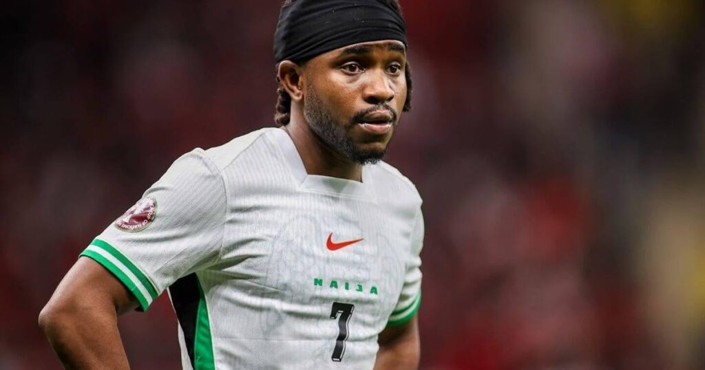 [David Ornstein] Wolverhampton Wanderers expected to reach agreement with Southampton for Adam Armstrong. Proposal submitted by #WWFC worth £7m + £2m achievable add-ons; anticipated #SaintsFC will accept & 28yo striker now in line to replace Strand Larsen