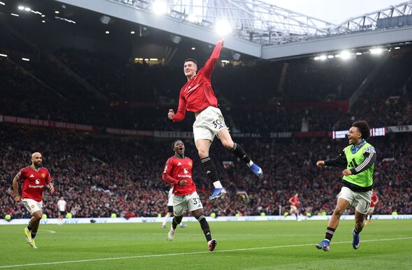 Manchester United v Fulham - Premier League