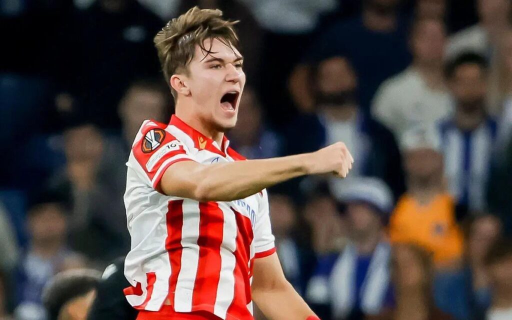 [FCINTER1908 and GuarroPas] 🚨 EXCLUSIVE:- Inter have set their sights on Vasilije Kostov, the 2008-born attacking midfielder of Red Star Belgrade. So far this season, Kostov has recorded 11 goals and 6 assists, including 2 in the Europa League.