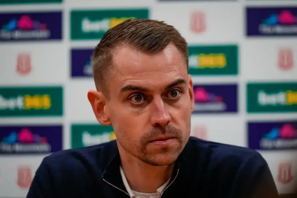 Jay Robinson, Welington to miss Charlton Athletic tie