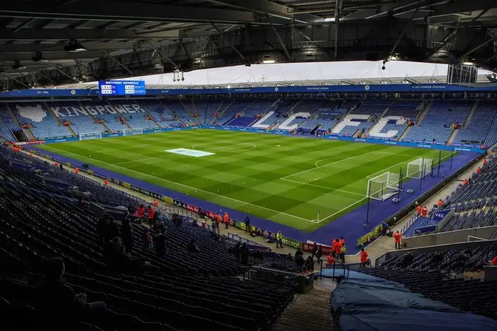 Newcastle United's Jamal Lascelles to sign