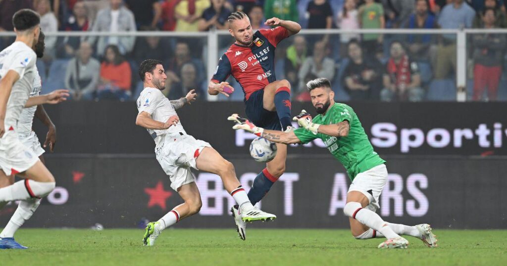 Throwback on October 7th, 2023 when Oliver Giroud had to go into goal for Mike Maignan.