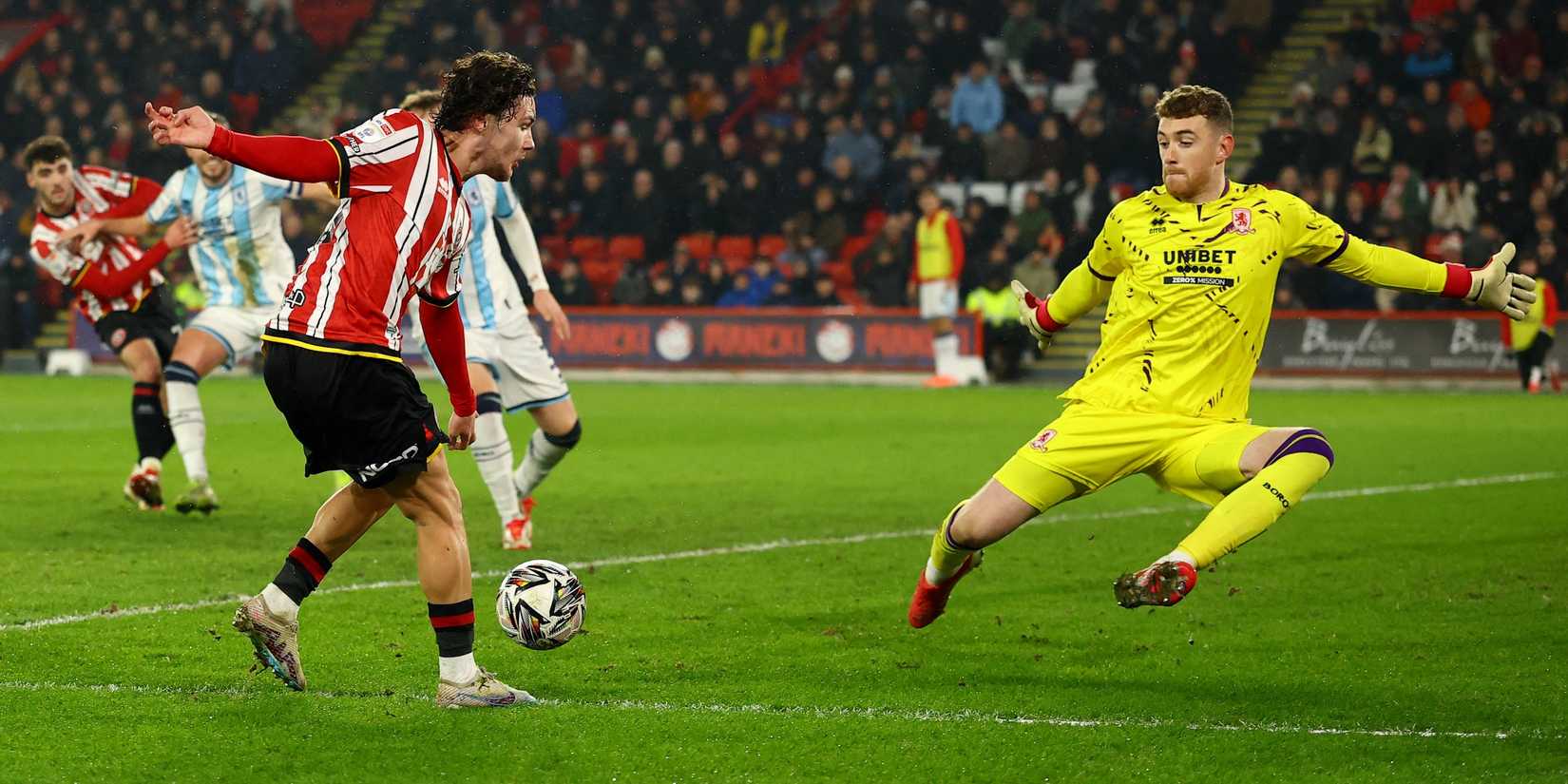 Sheffield United's Callum O'Hare in action with Middlesbrough's Mark Travers
