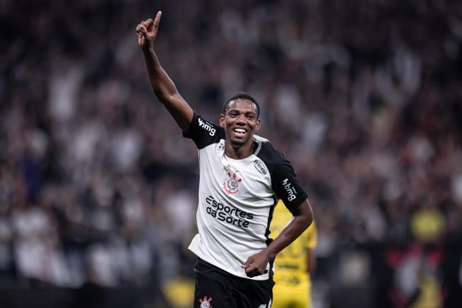Inter Milan ‘made enquiry’ for Corinthians midfielder André Luiz