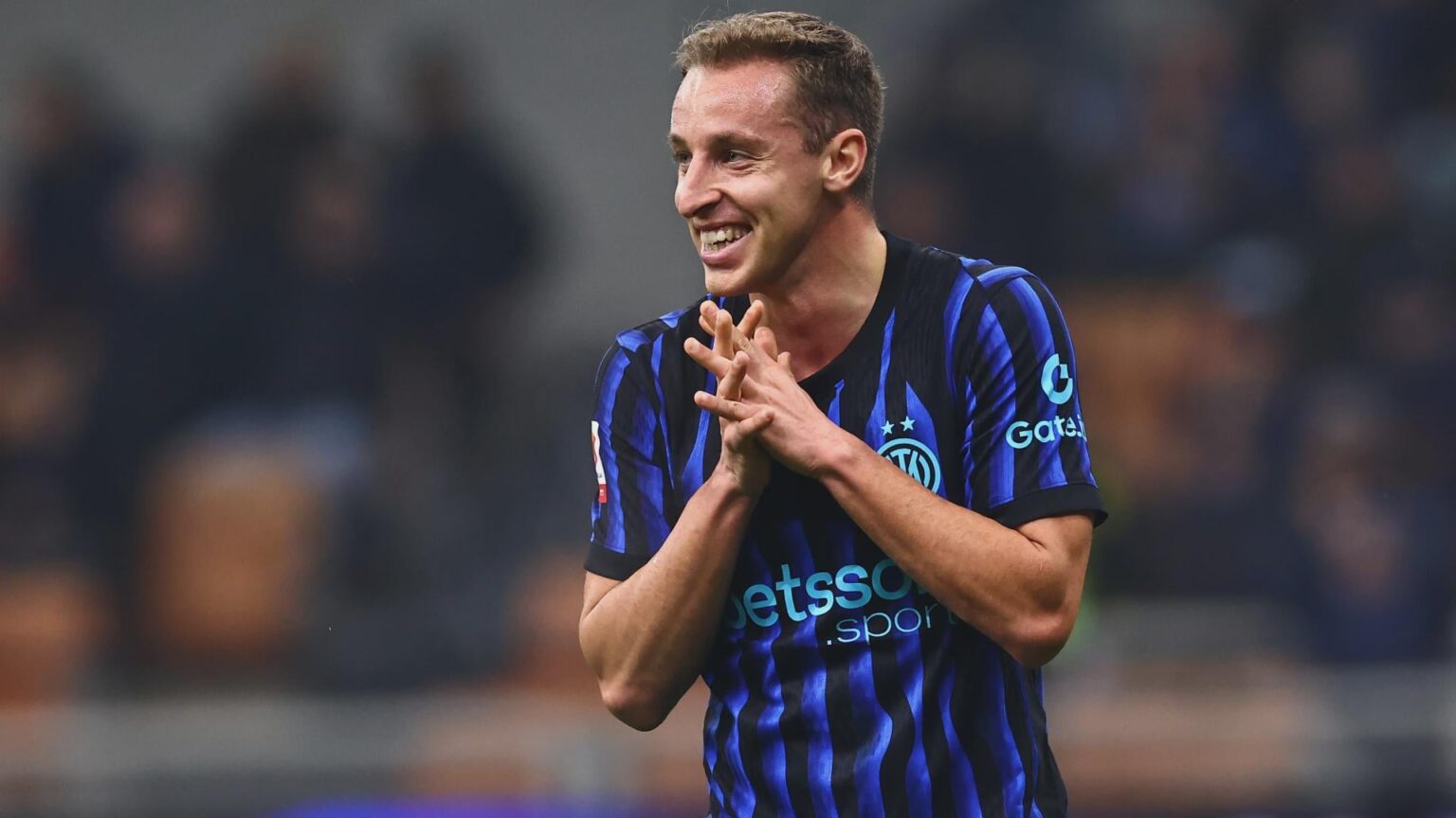 [Romano] ❌ Davide Frattesi will not leave Inter confirmed, deal off with Nottingham Forest as Curtis Jones will not leave Liverpool.