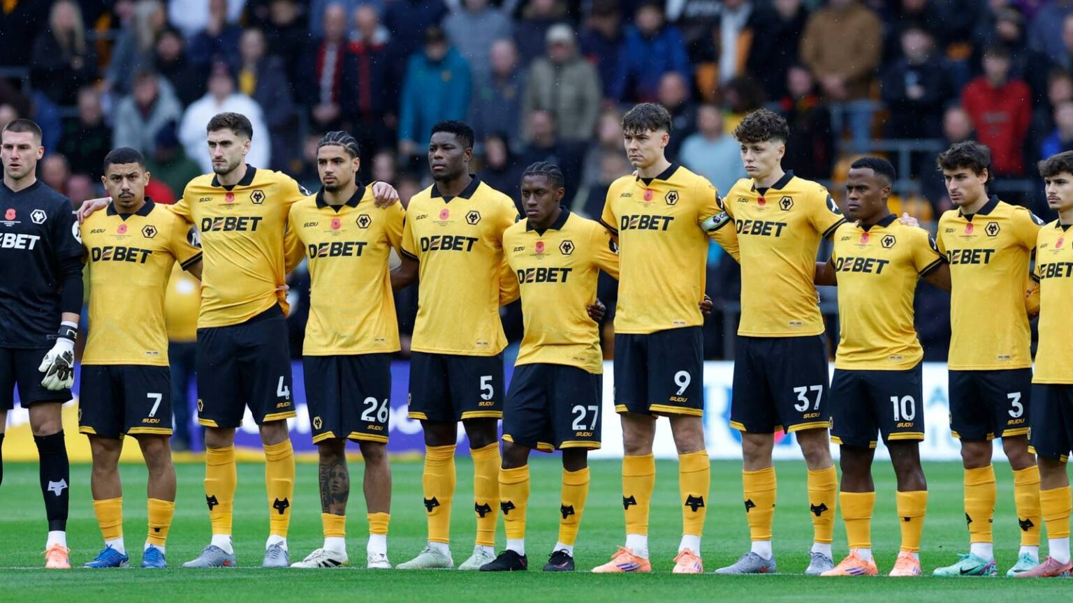 Wolves make pre-summer bid for Leeds and Sunderland target Yacine Titraoui