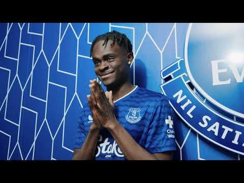 Tyrique George signs for Everton!