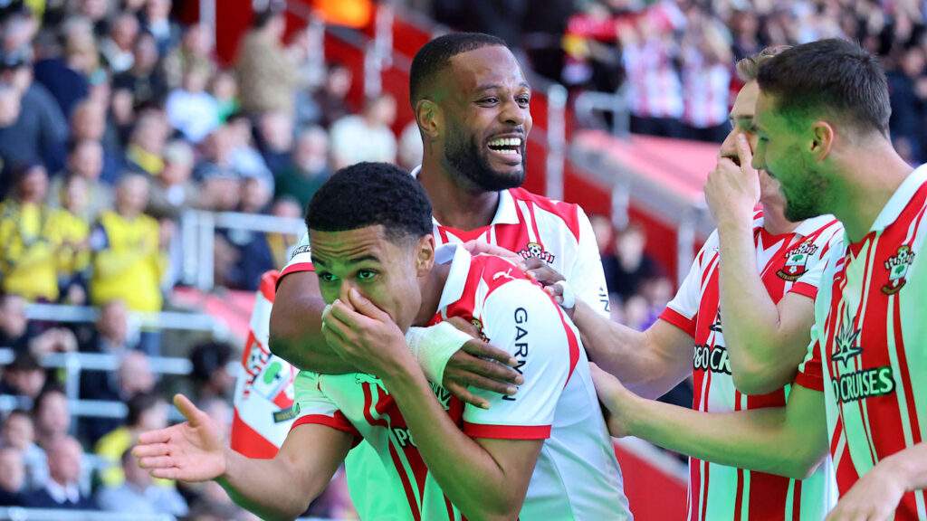 Southampton v Oxford United - Sky Bet Championship - St Mary's Stadium