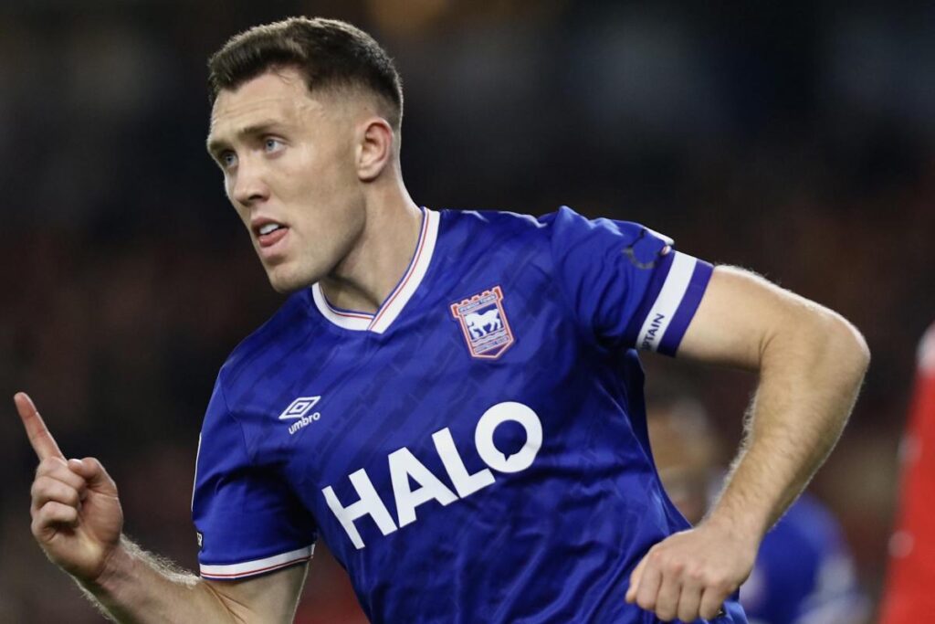 'There'll be a lot of hype' - O'Shea says Town need to shut out noise in Lions clash