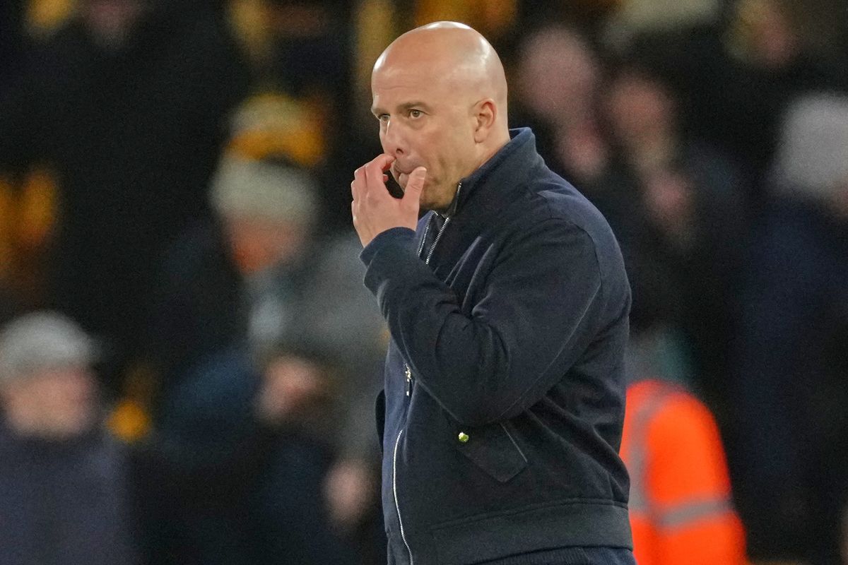 Arne Slot saw his side lose 2-1 at Wolves