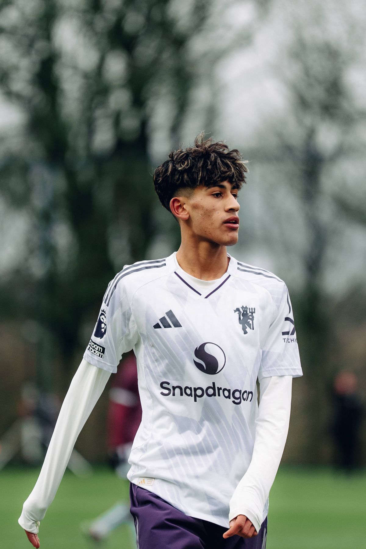 BURNLEY, ENGLAND - JANUARY 27:  JJ Gabriel of Manchester United in action during the U18 Premier League match between Burnley U18 & Manchester United U18 at Burnley FC Training Centre on January 27, 2026 in Burnley, England.  (Photo by Zohaib Alam - MUFC/Manchester United via Getty Images)
