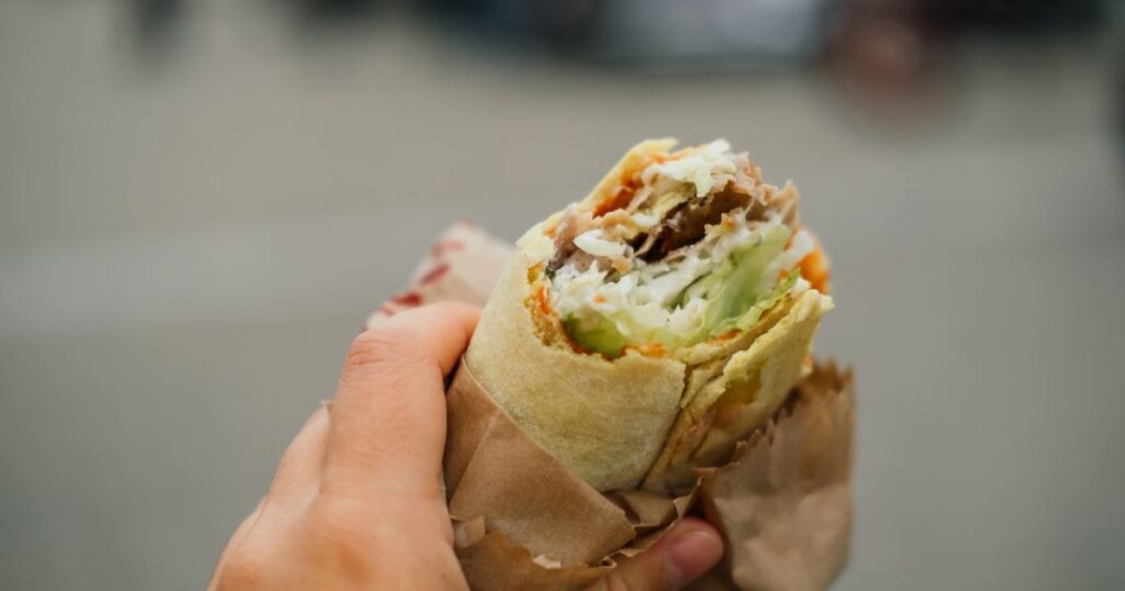 West London palace's newest neighbour will be a takeaway selling kebabs