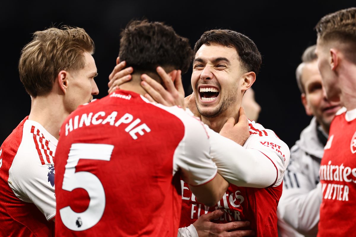 LONDON, ENGLAND - FEBRUARY 22: Martin Zubimendi of Arsenal celebrates victory with Piero Hincapie of Arsenal during the Premier League match between Tottenham Hotspur and Arsenal at Tottenham Hotspur Stadium on February 22, 2026 in London, United Kingdom. (Photo by Jacques Feeney/Offside/Offside via Getty Images)