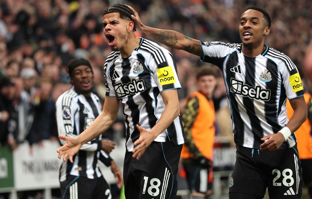 William Osula celebrates after scoring for Newcastle against Manchester United
