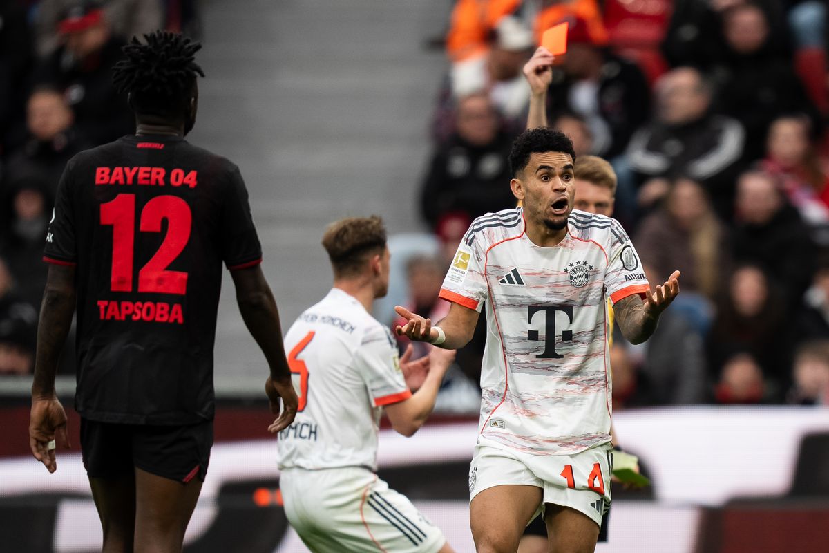 Luis Diaz reacts after being sent off for Bayern Munich against Bayer Leverkusen