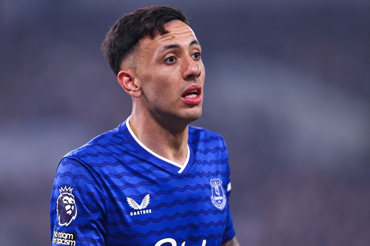 Dwight McNeil during the match between Everton and Chelsea at Goodison Park on March 21, 2026