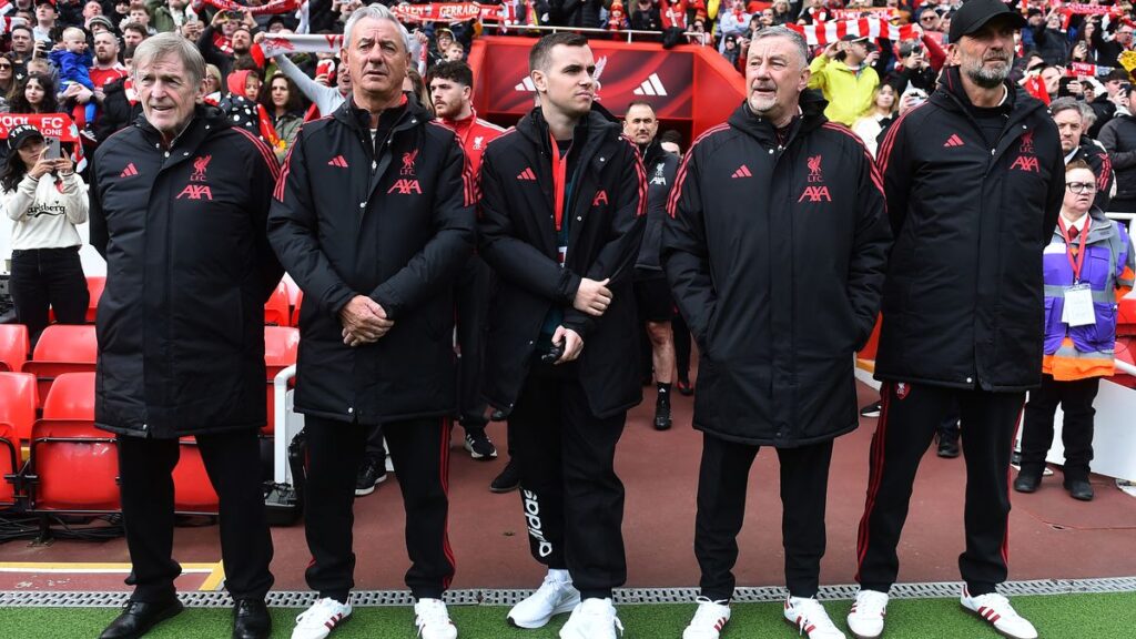 Liverpool Legends game halted as Diogo Jota tribute brings Thiago to tears