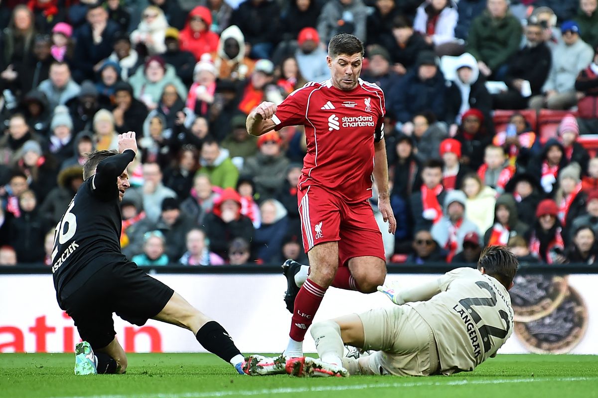 Steven Gerrard sees his shot saved 