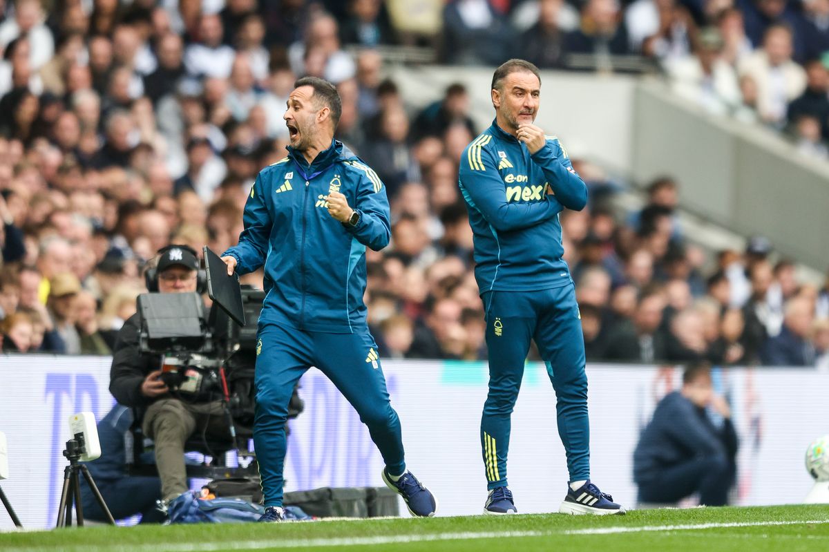 Head coach Vitor Pereira of Nottingham Forest remains motionless as Morgan Gibbs-White of Nottingham Forest scores a goal to make it 2-0 during the Premier League match between Tottenham Hotspur and Nottingham Forest at Tottenham Hotspur Stadium