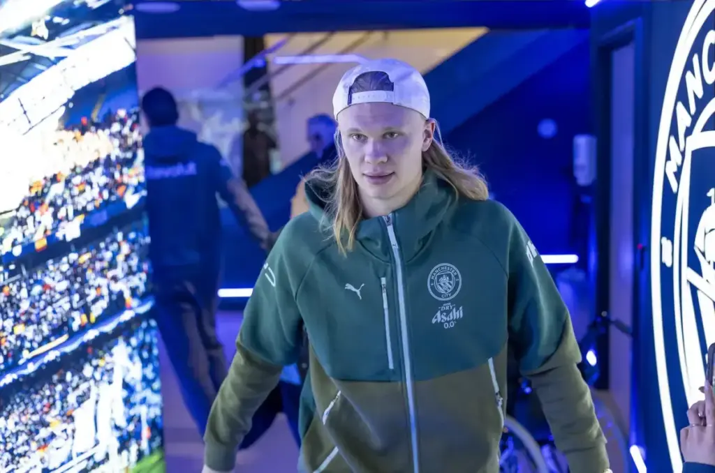 Man City to stop summer exit amid Guardiola exit talk