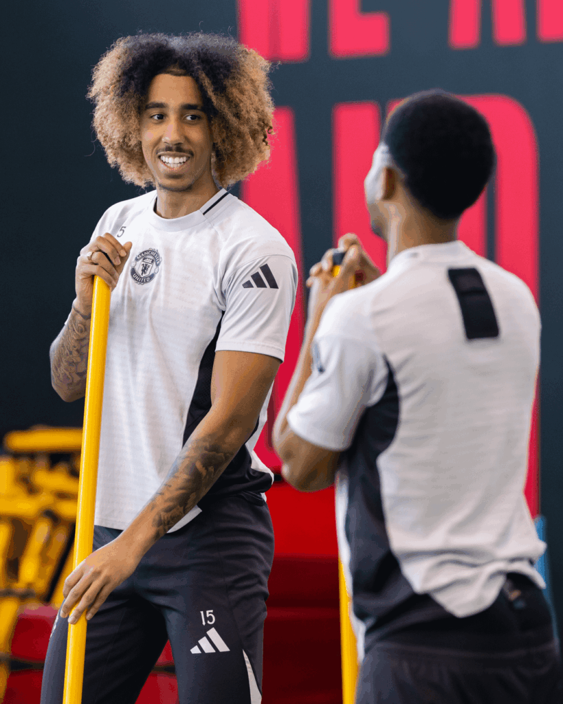 Today's Gym Pics - A new look for Leny Yoro