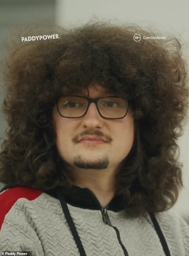 Frank Ilett has unveiled his plan to 'stay relevant' once Man United win five games in a row