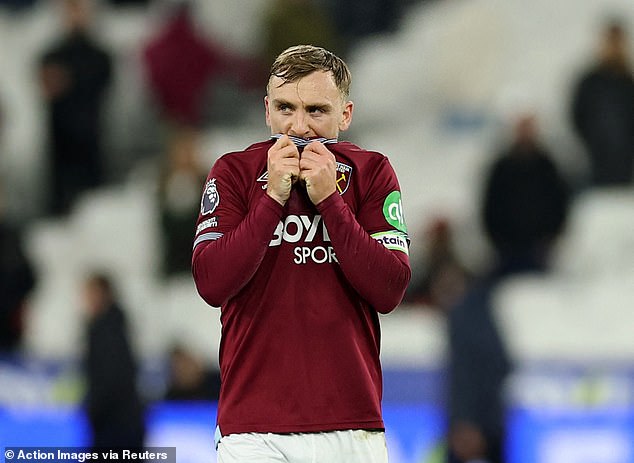 West Ham will hope to jump out of the bottom three when they host Wolves in a vital match after returning from the international break