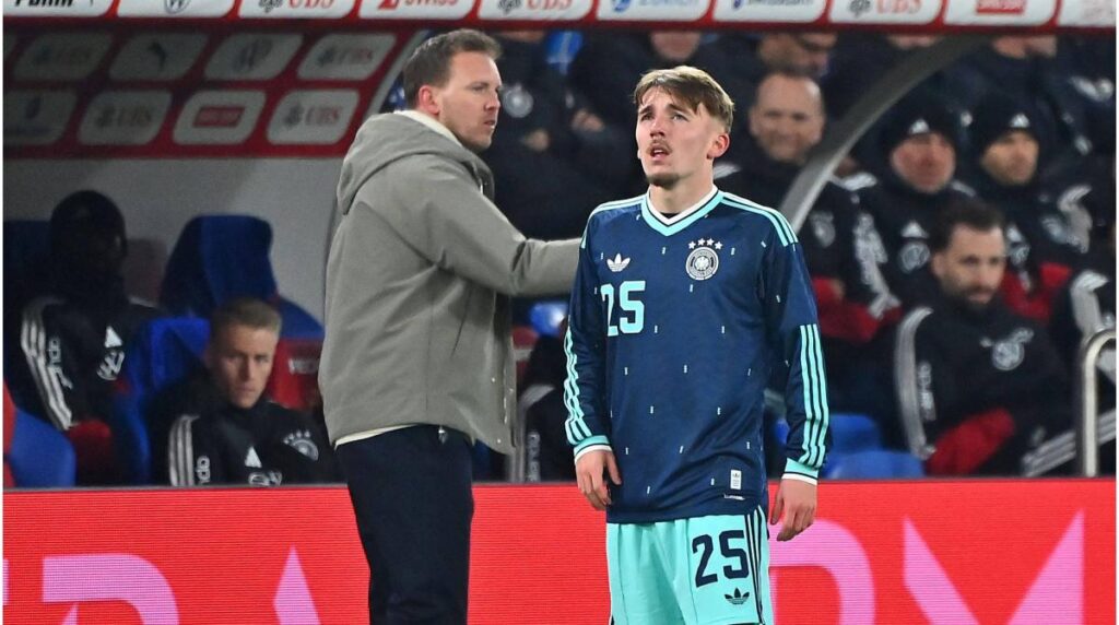 Debüt gegen die Schweiz: Karl ist viertjüngster DFB-Profi seit 1950 – "Er wird uns die nächsten Jahre so viel Spaß geben"