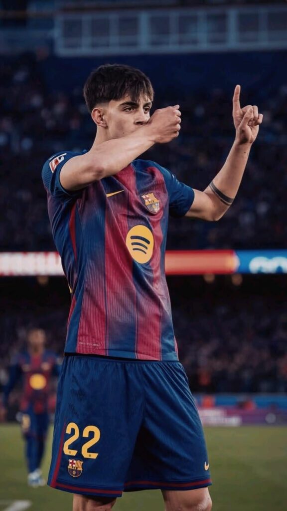 Trying Marc Bernal as our new no 9