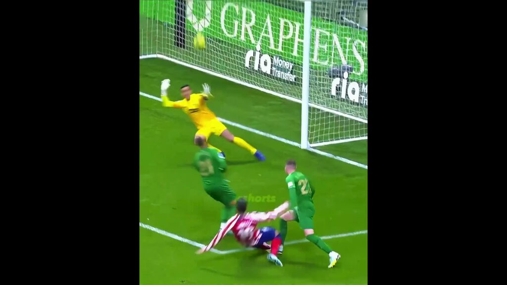 Morata: Injury vs. Glory ⚽️ #soccer #morata