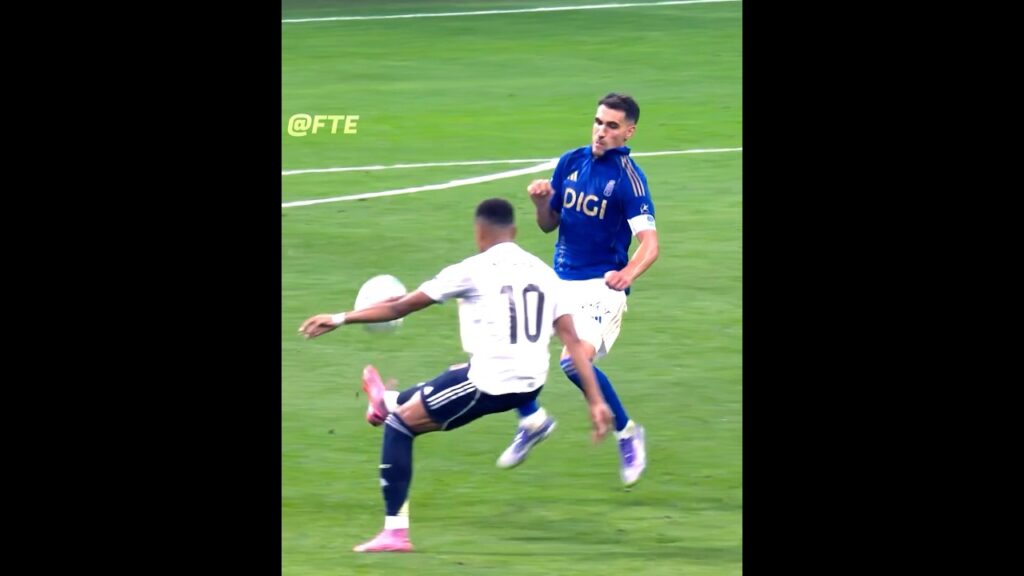 Prime Mbappe Skills Unlocked😍