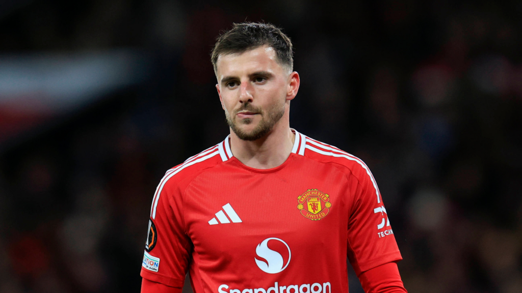 Mason Mount in action during a game for Man United