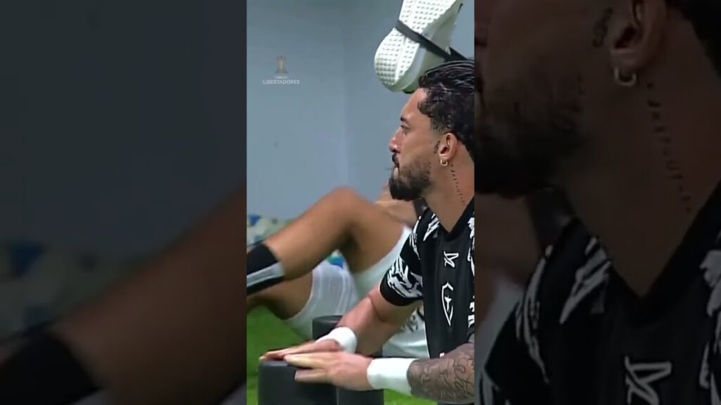 No ritmo do Alex Telles 🖤🔥 @botafogo 🏆 CONMEBOL #Libertadores