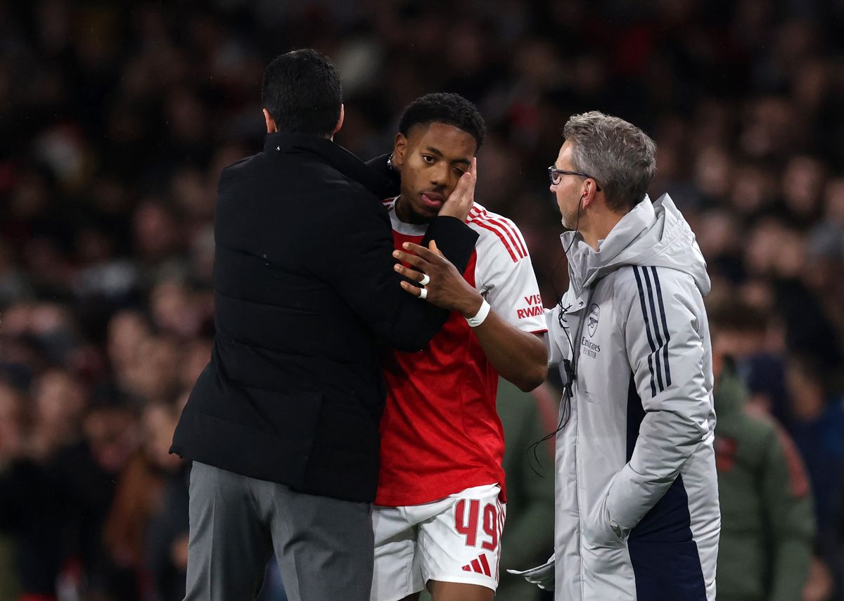 Mikel Arteta manager / head coach of Arsenal with Myles Lewis-Skelly 
