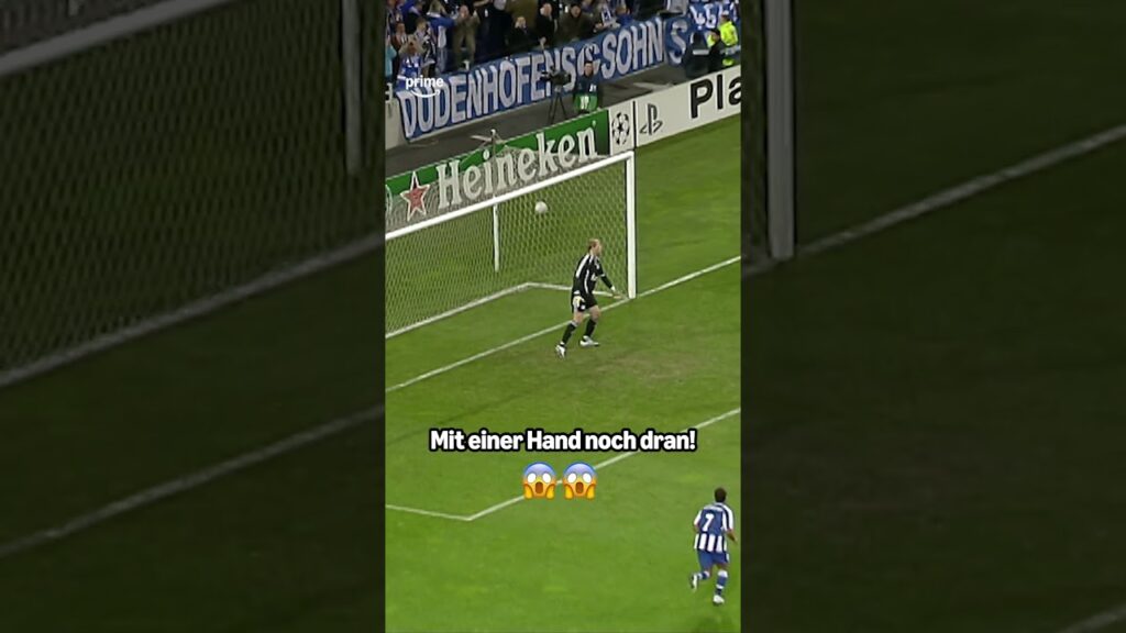 Manuel Neuer war auch 2008 schon GOAT 🐐🔥 #UCL #s04 #primevideo