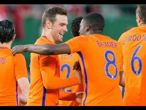 Goal Vincent Janssen Austria 0 2 Netherlands 04-06-2016