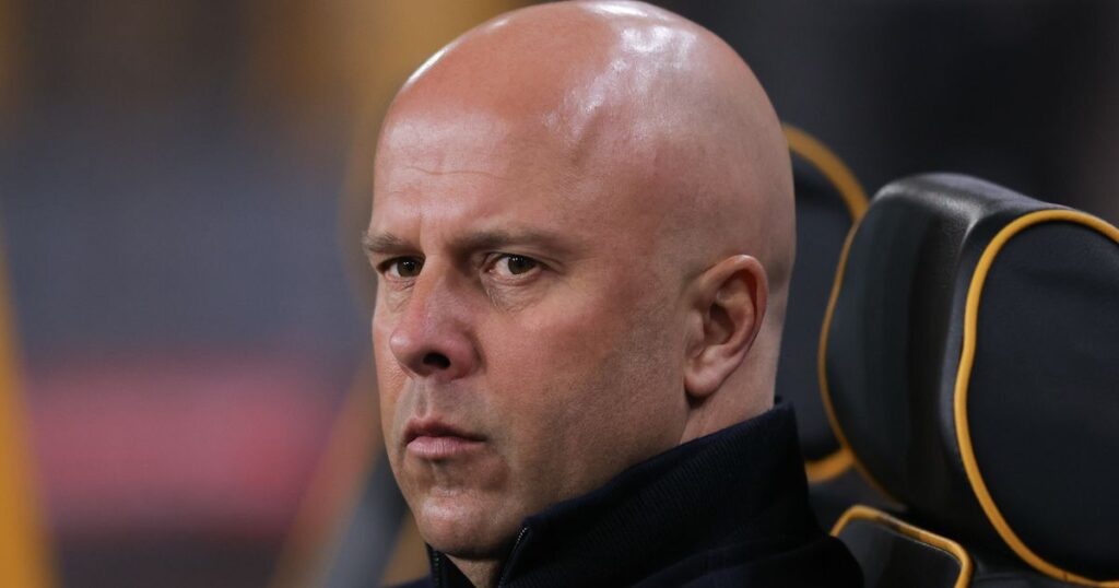 Arne Slot must learn from Liverpool mistakes at Galatasaray after Steven Gerrard demand